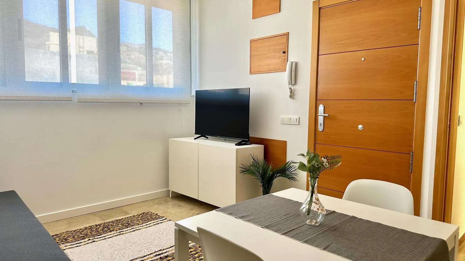 Pambnb - Cozy Refurbished City Center Apartment Santa Cruz de Tenerife