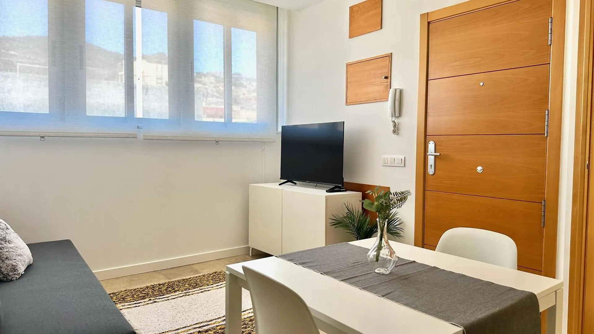 Pambnb - Cozy Refurbished City Center Apartment Santa Cruz de Tenerife